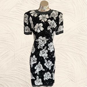 Joan Leslie Evenings 100% Silk Vintage Black White Floral Beaded Sequin Dress 6